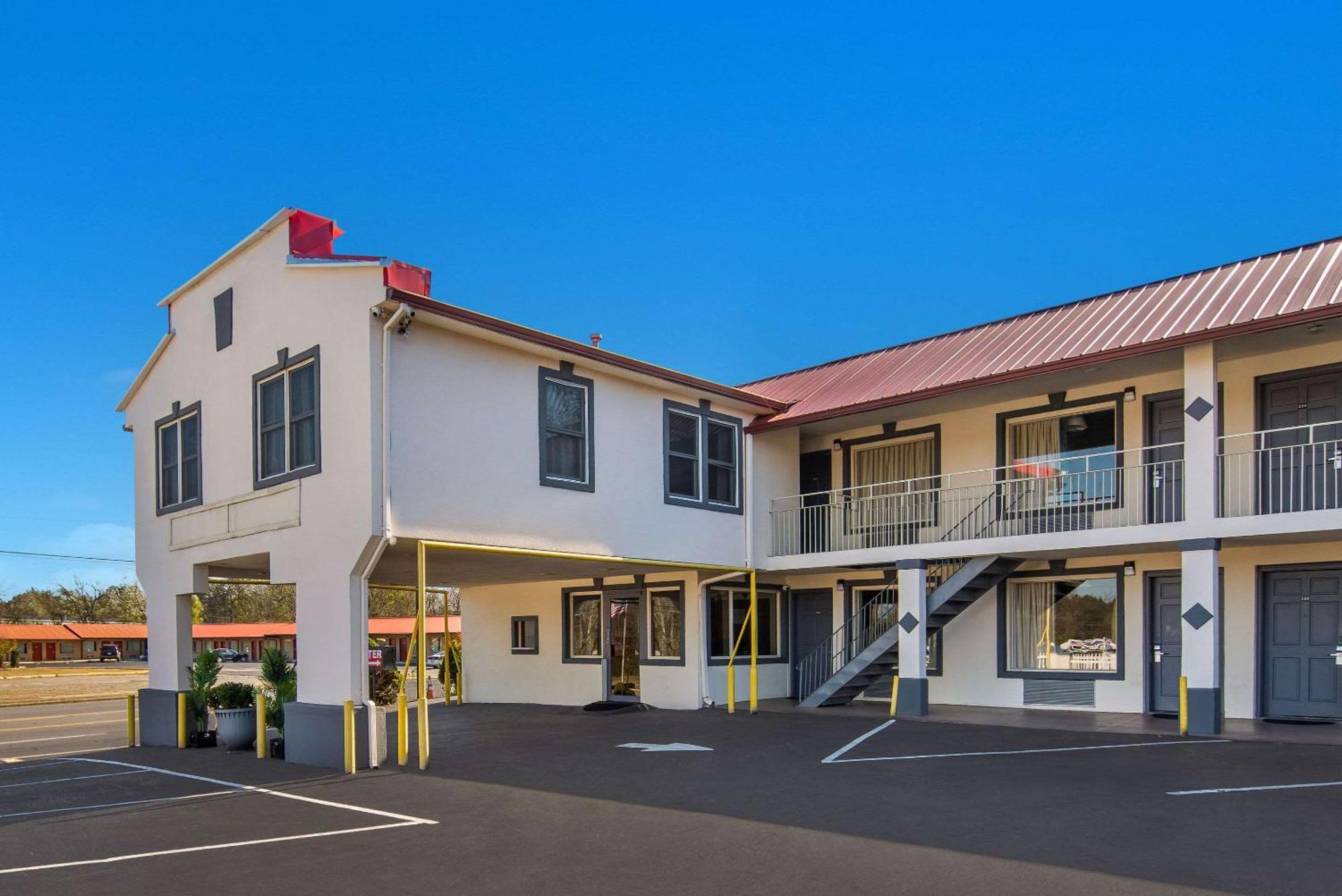 Econo Lodge Calhoun North Damascus Exterior photo